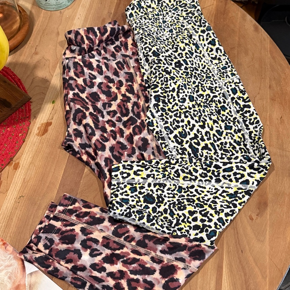 Leopard Print Leggings Bally!!!!!! NWOT
Price is for both pairs of Workout 🏋️‍♀️